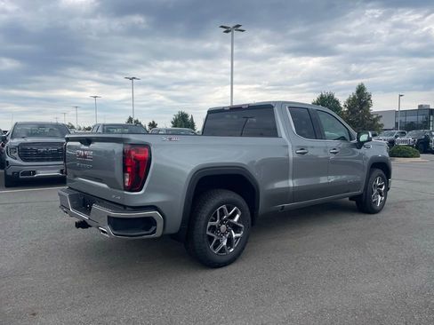 New 2026 GMC Sierra 1500 SLE w/ X31 Off-Road Package image 8