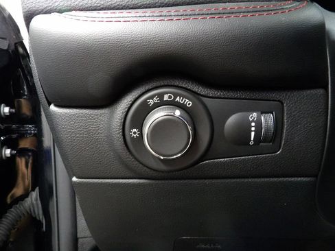 Used 2025 Dodge Durango R/T AWD/4WD image 45