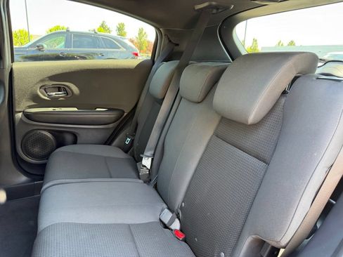 Certified 2021 Honda HR-V Sport image 31