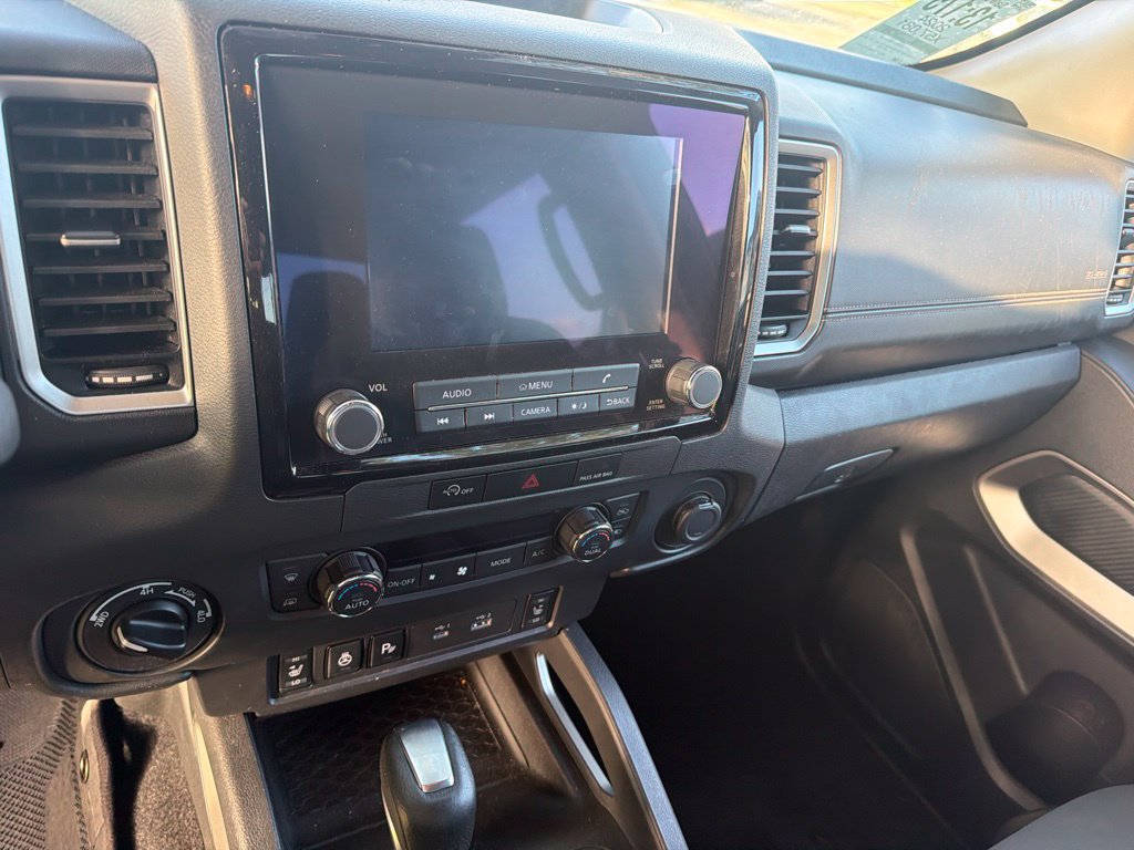 Used 2024 Nissan Frontier SV w/ SV Convenience Package AWD/4WD image 11