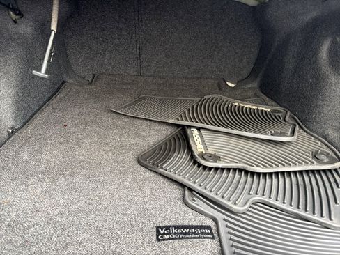 Used 2016 Volkswagen Passat 1.8T S image 11