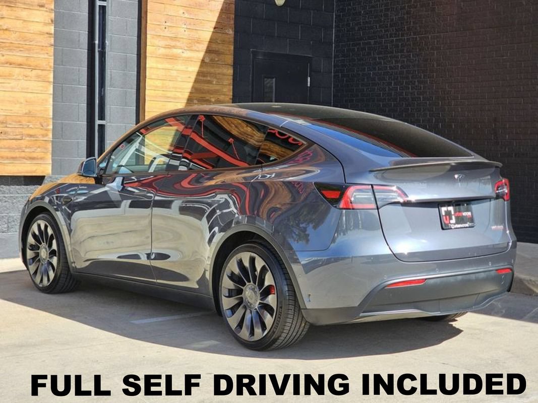 Used 2022 Tesla Model Y Performance AWD/4WD image 3