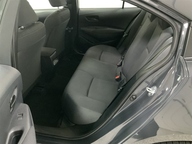 Used 2025 Toyota Corolla LE FWD image 15