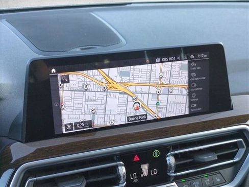 Used 2024 BMW X3 sDrive30i w/ Convenience Package w/ZPA RWD image 13