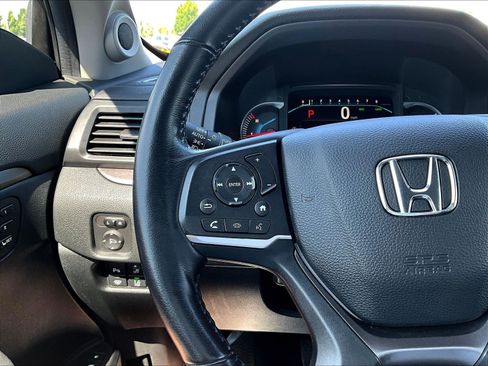 Used 2022 Honda Pilot Black Edition image 11