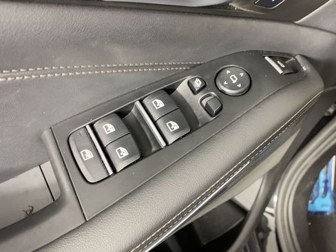 Certified 2023 BMW X5 M50i w/ Executive Package image 21