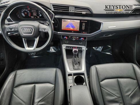 Used 2023 Audi Q3 2.0T Premium image 27