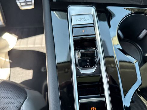 New 2026 Volkswagen Atlas Peak Edition AWD/4WD image 30