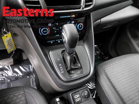 Used 2021 Ford Transit Connect XLT FWD image 13