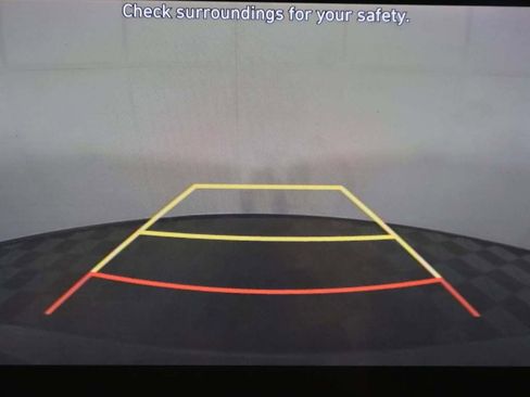 Used 2023 Hyundai Elantra SEL w/ Convenience Package image 39