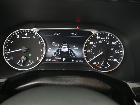 Used 2025 Nissan Pathfinder SL w/ SL Premium Package image 14