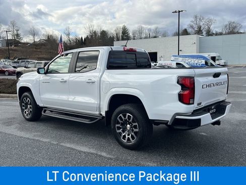 New 2024 Chevrolet Colorado LT w/ LT Convenience Package III image 7