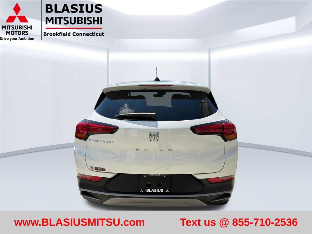 Used 2024 Buick Encore GX Preferred FWD image 10