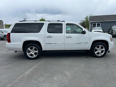 Used 2013 Chevrolet Suburban LTZ AWD/4WD image 6