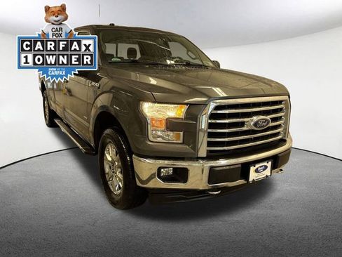 Used 2017 Ford F150 XLT w/ Equipment Group 302A Luxury image 9