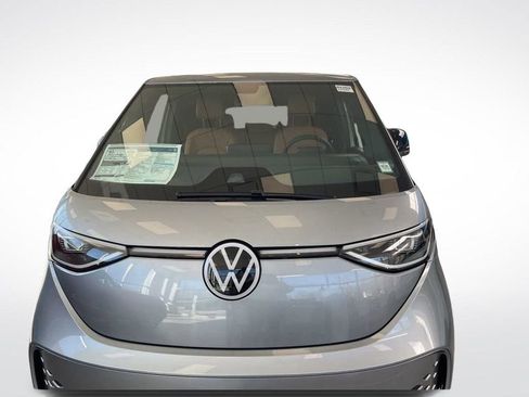 New 2025 Volkswagen ID. Buzz Pro S image 2