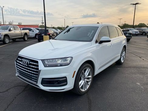 Used 2018 Audi Q7 3.0T Prestige AWD/4WD image 4