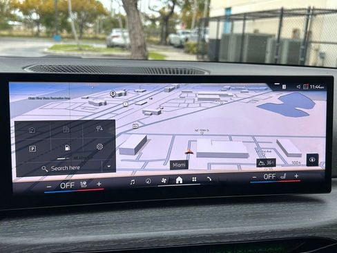 Used 2025 BMW 330i Sedan image 53