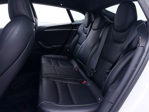 Used 2021 Tesla Model S Plaid image 34