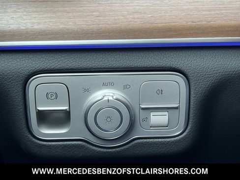 New 2026 Mercedes-Benz GLS 450 4MATIC image 37