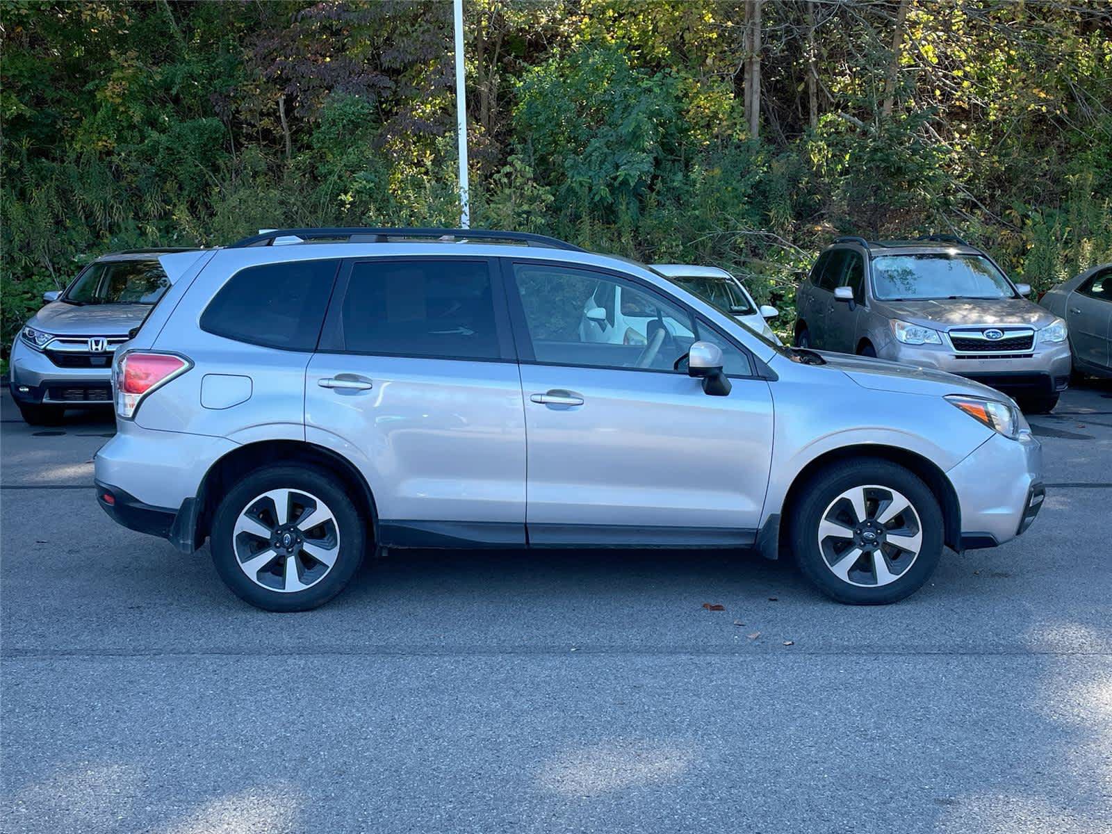 Used 2018 Subaru Forester 2.5i Premium w/ All-Weather Package AWD/4WD image 6