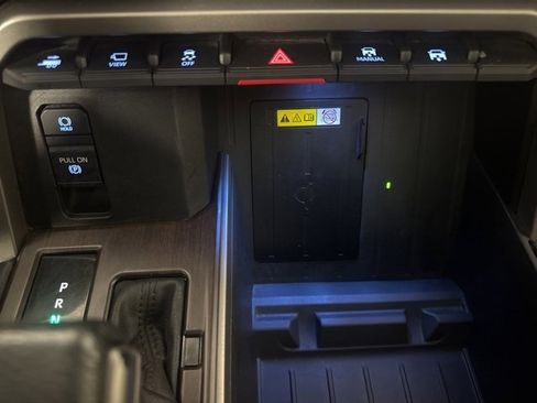 Used 2022 Toyota Tundra Limited image 16