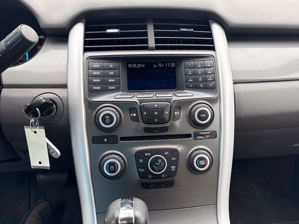 Used 2013 Ford Edge SEL FWD image 11