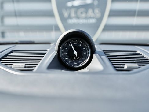 Used 2024 Porsche 911 Carrera S w/ Sport Package image 68