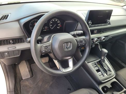 Used 2025 Honda CR-V EX image 9