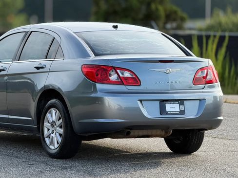 Used 2008 Chrysler Sebring LX FWD image 16