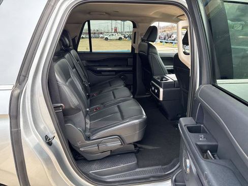 Certified 2024 Ford Expedition Max XLT image 12