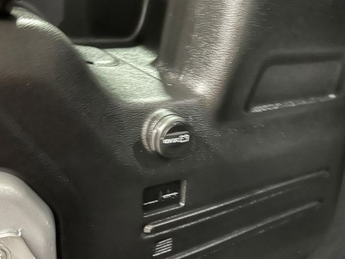 Used 2022 Jeep Wrangler Unlimited Rubicon w/ LED Lighting Group image 10