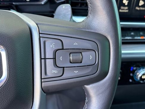 Used 2022 GMC Sierra 1500 SLT w/ SLT Convenience Package image 8