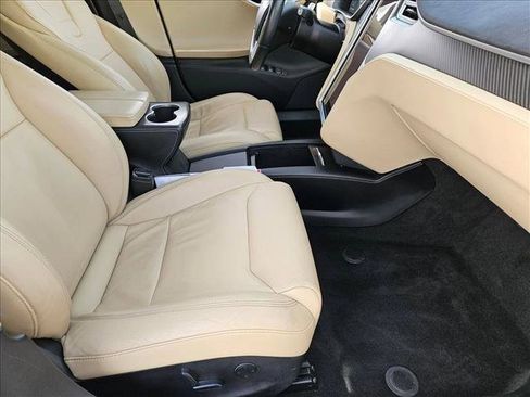 Used 2017 Tesla Model S 90D image 18