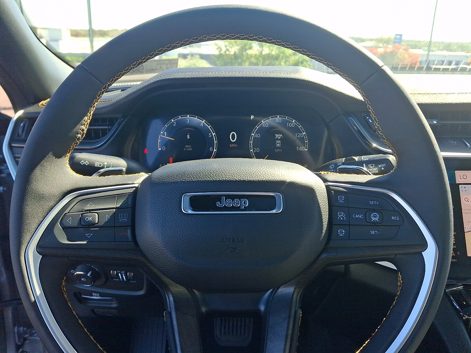 New 2026 Jeep Grand Cherokee Limited AWD/4WD image 9