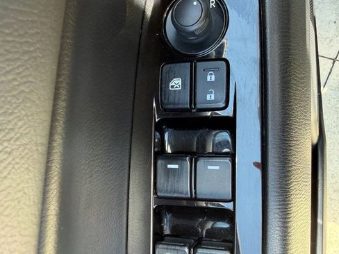 Used 2023 MAZDA CX-5 AWD 2.5 S image 29