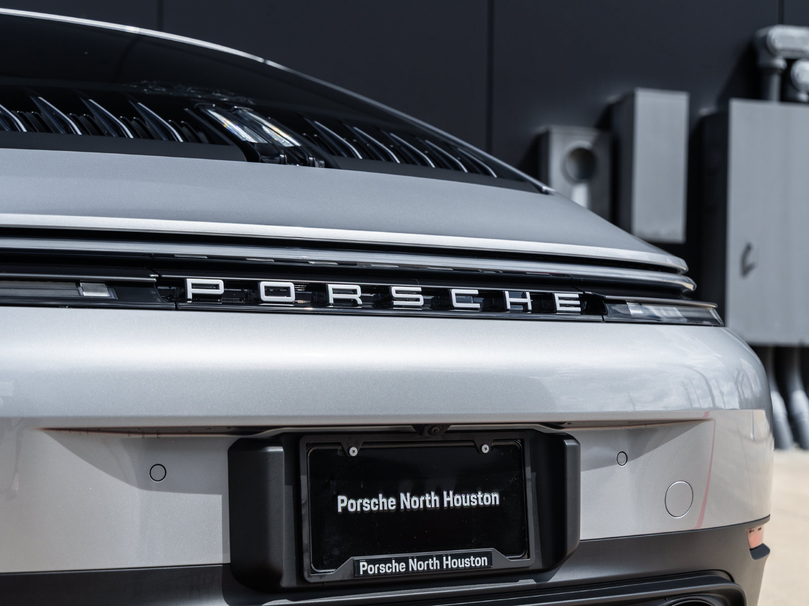 Used 2025 Porsche 911 Carrera RWD image 14