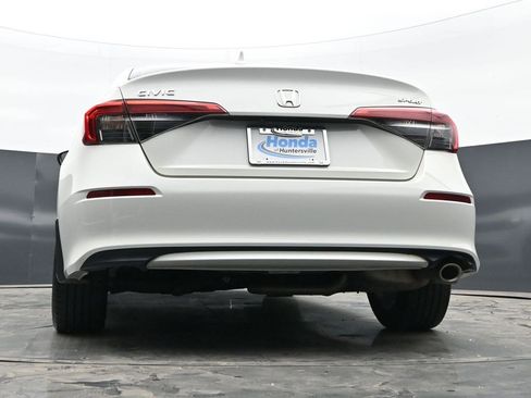 Used 2023 Honda Civic Sport image 43