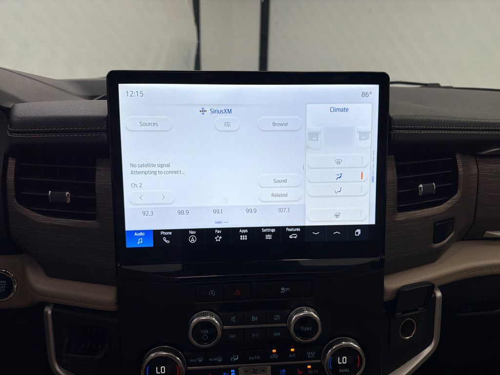 Used 2024 Ford Expedition Limited RWD image 30