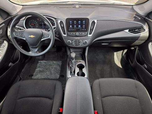 Used 2024 Chevrolet Malibu LT FWD image 15