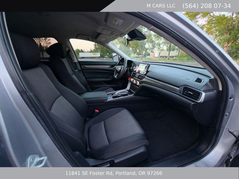 Used 2021 Honda Accord Hybrid image 9