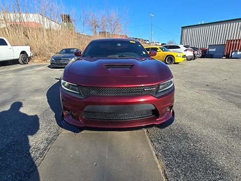 Used 2019 Dodge Charger GT image 12