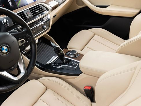 Used 2019 BMW X4 xDrive30i w/ Premium Package image 34