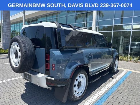 Used 2025 Land Rover Defender 110 S AWD/4WD image 4