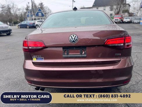 Used 2017 Volkswagen Jetta S image 6