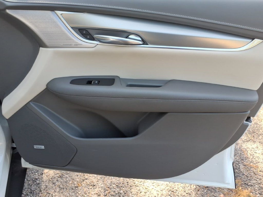 Used 2021 Cadillac XT5 Premium Luxury AWD/4WD image 9