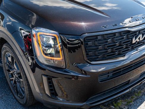 Used 2022 Kia Telluride EX w/ EX Premium Package AWD/4WD image 10