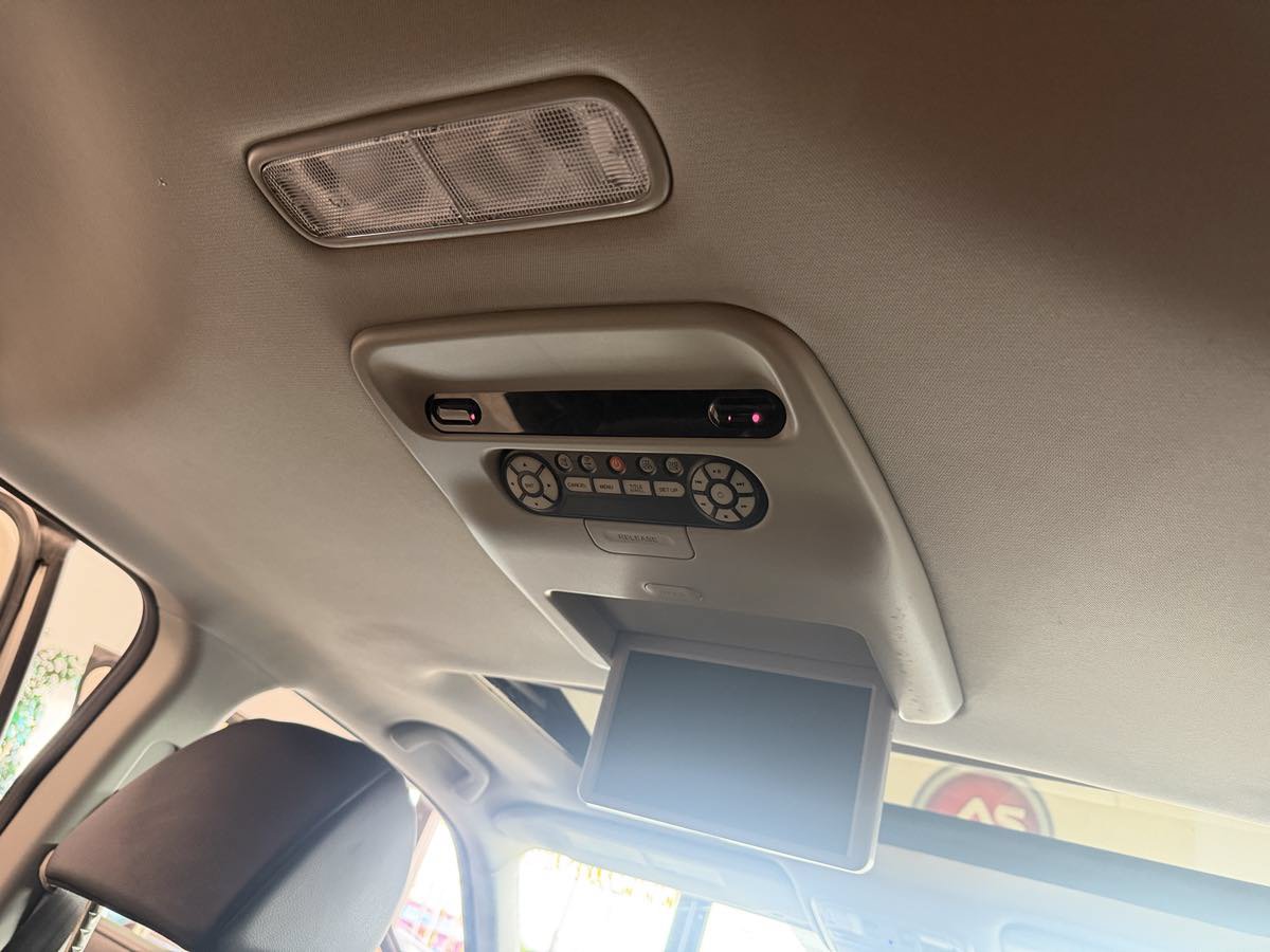 Used 2014 Honda Pilot Touring image 22