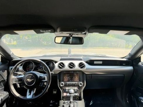Used 2015 Ford Mustang GT Premium w/ Equipment Group 401A RWD image 29