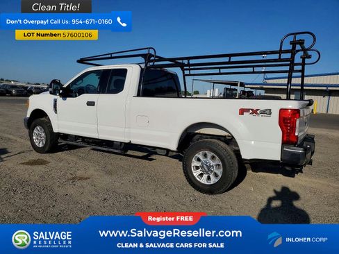 Used 2017 Ford F250 XLT w/ XLT Value Package AWD/4WD image 3